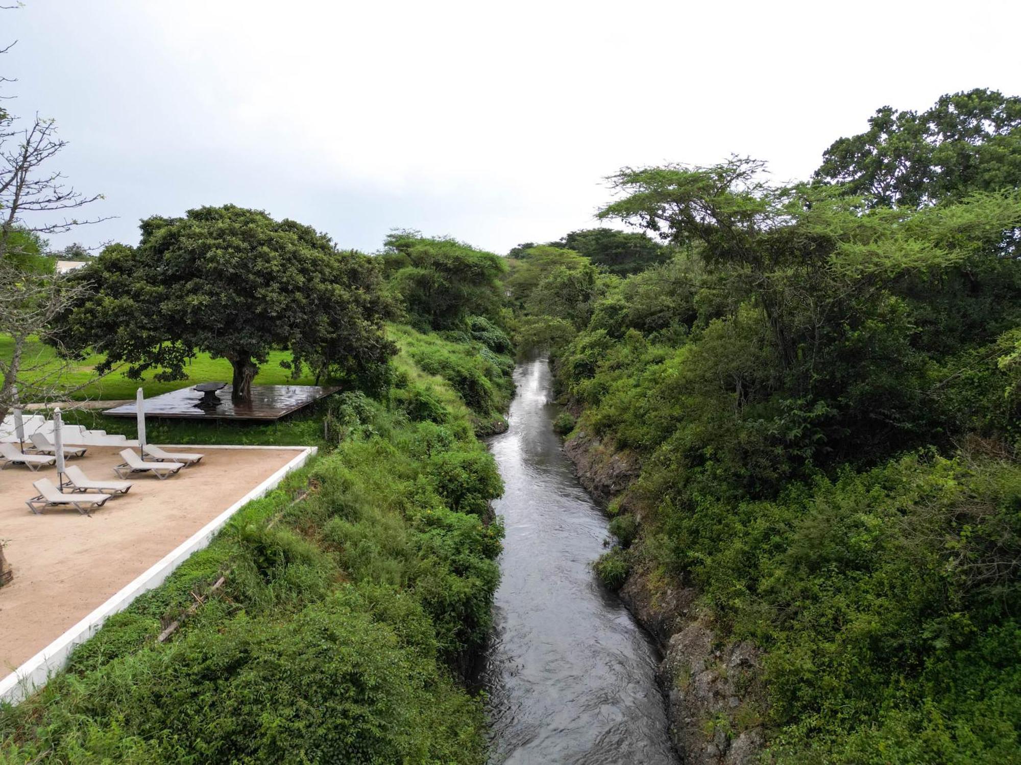 Kili Seasons Hotel Arusha Exterior photo