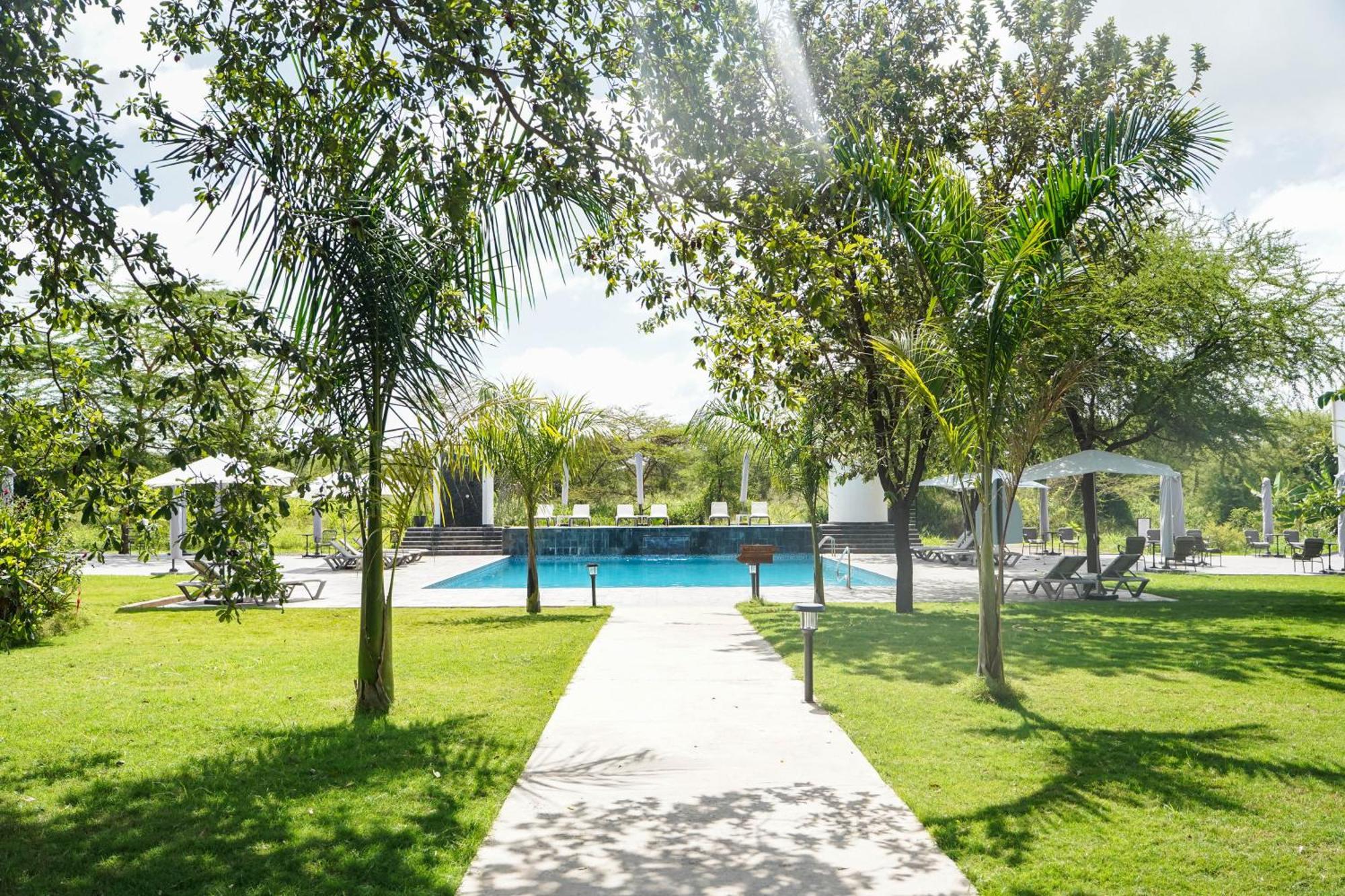 Kili Seasons Hotel Arusha Exterior photo