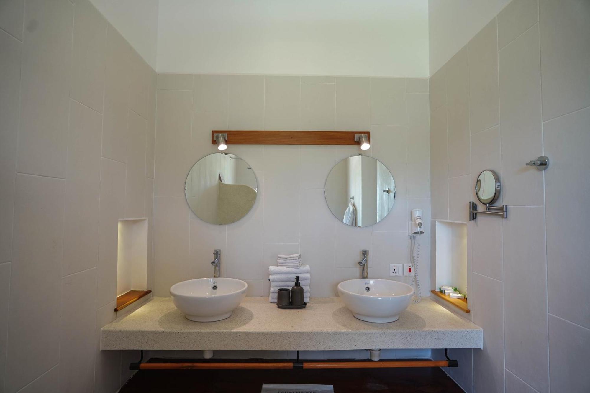 Kili Seasons Hotel Arusha Room photo