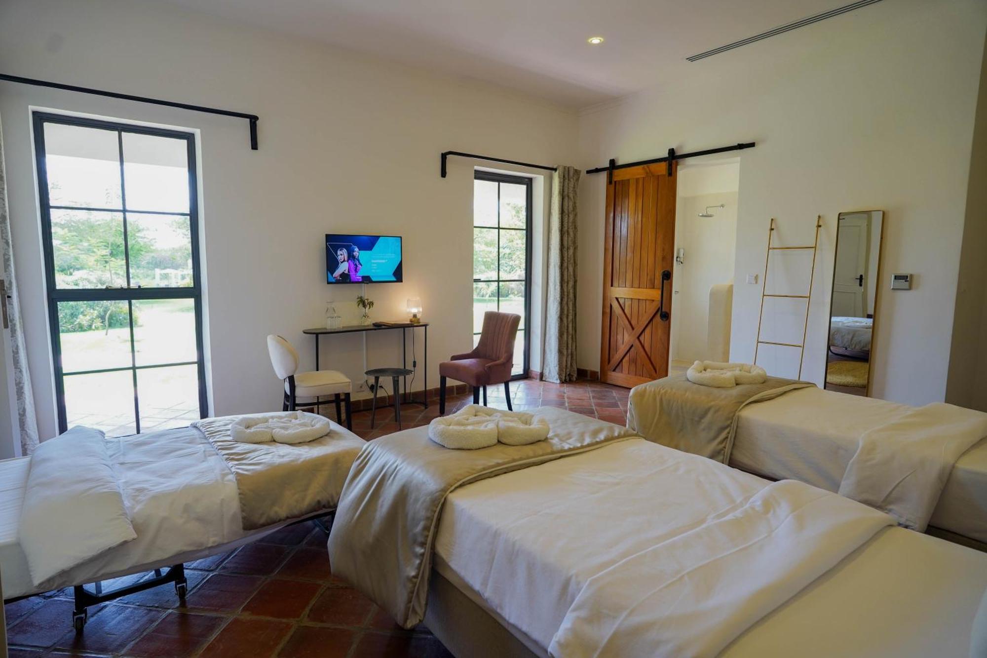 Kili Seasons Hotel Arusha Room photo