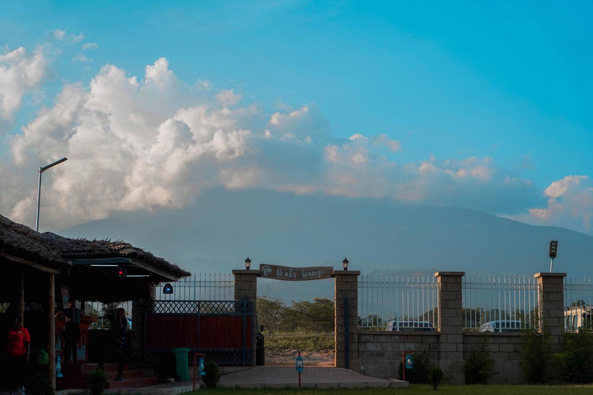 Kili Seasons Hotel Arusha Exterior photo